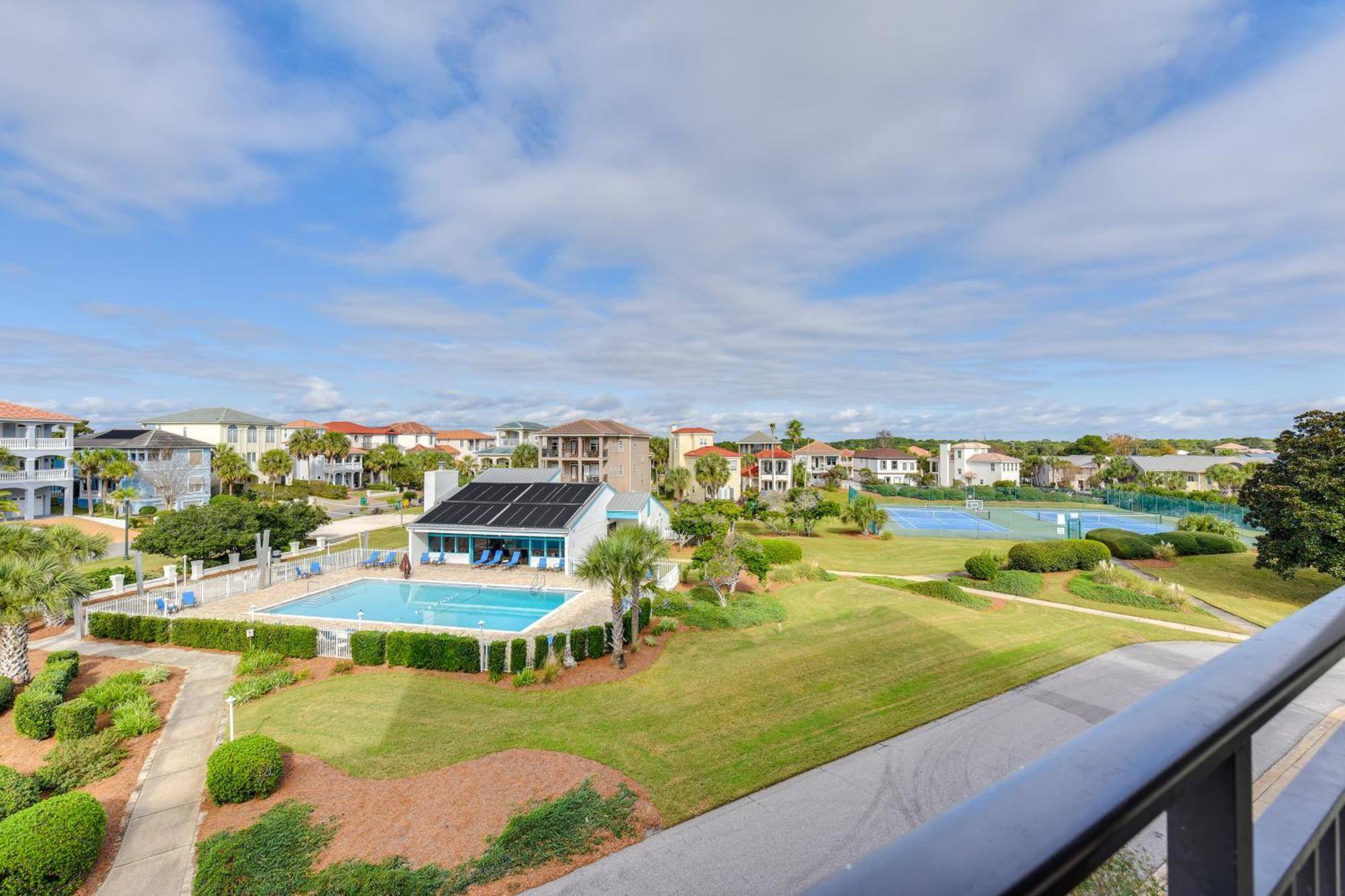 Airy Destin Condo With Pool - Walk To Private Beach! Eksteriør billede