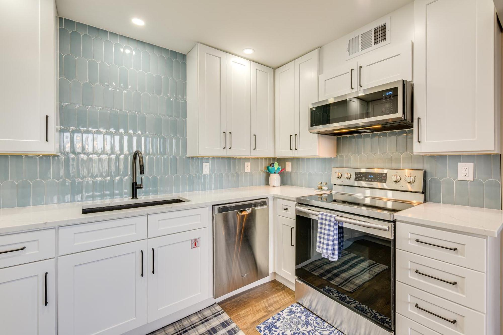Airy Destin Condo With Pool - Walk To Private Beach! Eksteriør billede